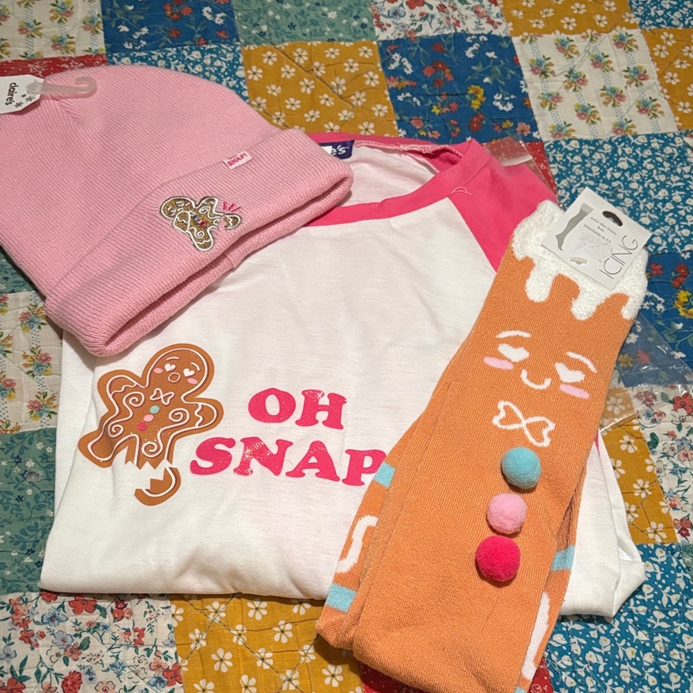 Claire's Pink and Orange Cozy Set